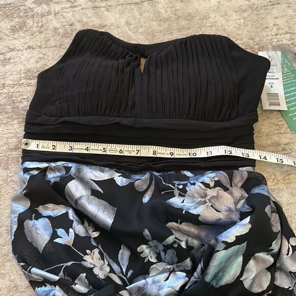 Scarlett Black Dress with Textured Design size 6, new with tags - Picture 8 of 10